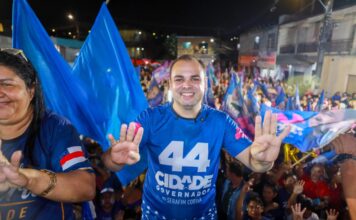 Roberto Cidade apresenta propostas para saúde e educação durante ato na Zona Norte