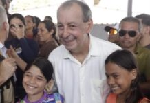Omar Aziz propõe reforço escolar e uso de inteligência artificial na rede pública do AM