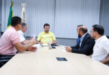 Prefeito Renato Junior autoriza progressões e promoções para 7.616 servidores de Manaus