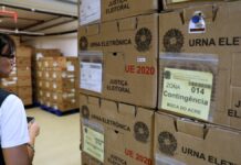 Operação do TRE-AM movimenta 583 urnas destinadas ao interior do Amazonas