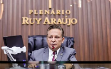 Presidente da ALEAM, Adjuto Afonso aponta participação dos comerciários na economia do Amazonas