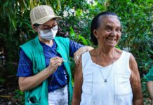 Manaus amplia vacinação contra pneumonia para idosos a partir de 85 anos