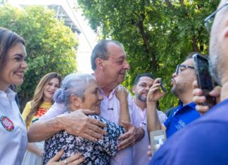 Omar reforça proposta de ampliar Crédito Rosa para os 62 municípios