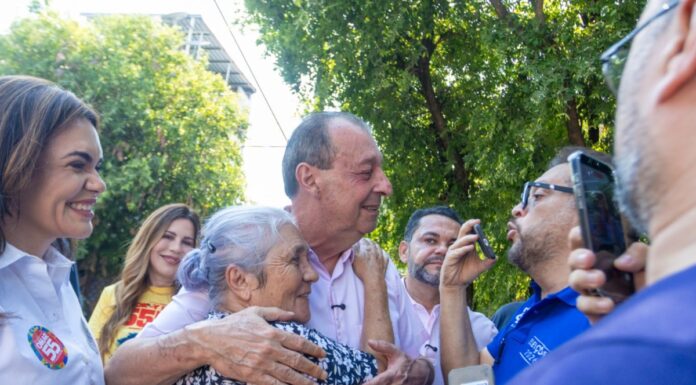 Omar reforça proposta de ampliar Crédito Rosa para os 62 municípios