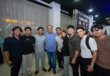 Omar propõe formação em tecnologia e estágio remunerado para jovens