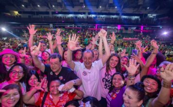 Omar Aziz anuncia propostas para mães atípicas, proteção às mulheres e ampliação da rede de saúde