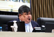 David Reis encaminha orçamento de R$ 12,47 bilhões de Manaus para análise das comissões