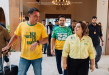 Flávio Bolsonaro e Nikolas Ferreira participam de ato de campanha com Maria do Carmo em Manaus